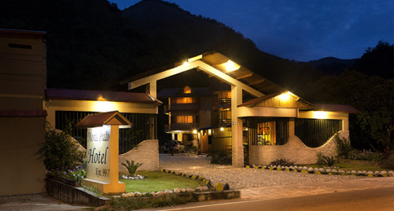 fachada-frontis-del-monte-prado-hotel-chanchamayo